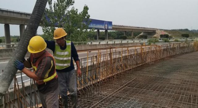 日蘭高速巨荷改擴建二標HKO+511現(xiàn)澆箱梁順利完成 日蘭高速巨荷改擴建二標HKO+511現(xiàn)澆箱梁順利完成