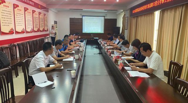克黃線進(jìn)行交工驗(yàn)收 克黃線進(jìn)行交工驗(yàn)收