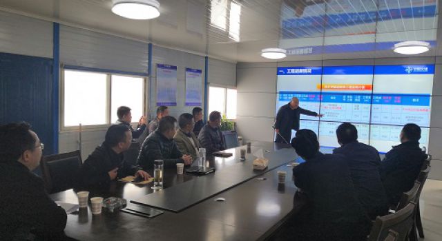 四川阿壩州州委常委、副州長(zhǎng)徐春調(diào)研汶馬高速C15合同段