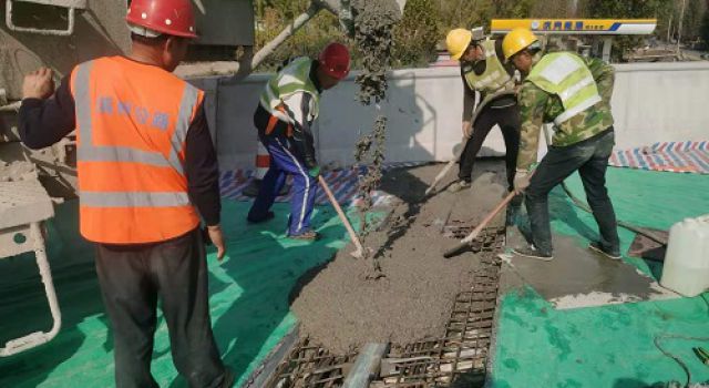 日蘭巨菏二標(biāo)橋梁伸縮縫首件順利澆筑完成 日蘭巨菏二標(biāo)橋梁伸縮縫首件順利澆筑完成