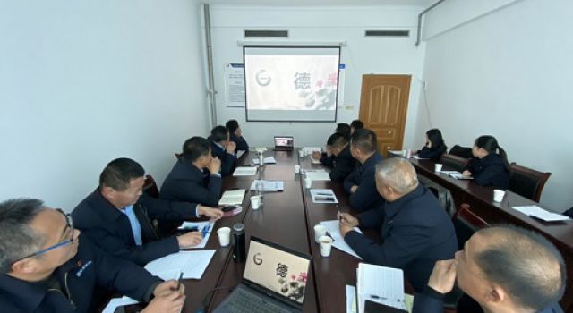 一公司黨支部召開民主生活會(huì)及全體黨員會(huì)