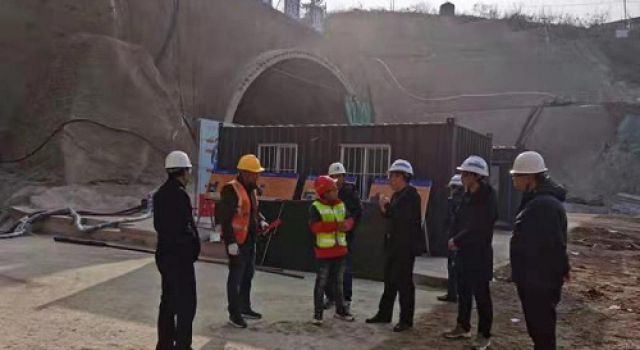 開展冬季施工安全檢查，筑牢安全防線