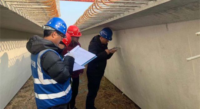 濟(jì)高總監(jiān)辦組織工程實(shí)體質(zhì)量專項(xiàng)檢測(cè)