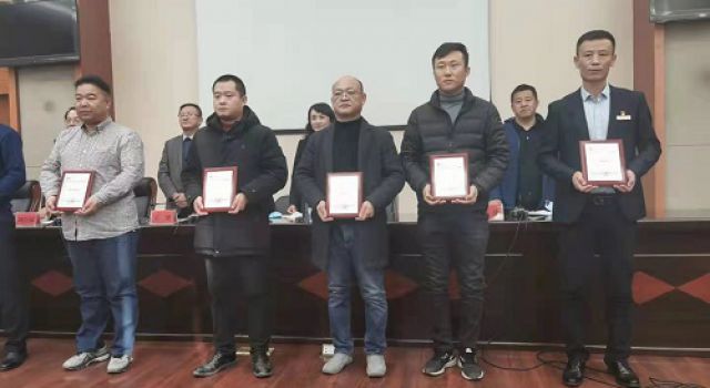 “合心?合力?合拍、大干一百八十天”勞動競賽活動表彰大會召開