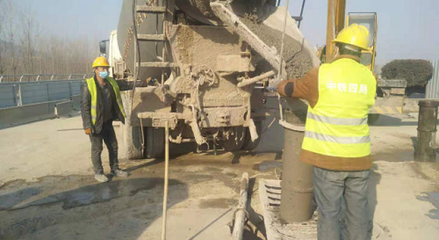 京臺(tái)南改擴(kuò)建三標(biāo)一分部樁基施工完成
