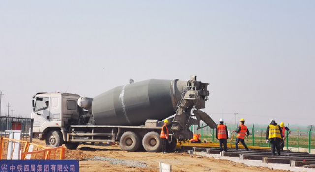 京臺(tái)高速公路改擴(kuò)建項(xiàng)目全面復(fù)工復(fù)產(chǎn)