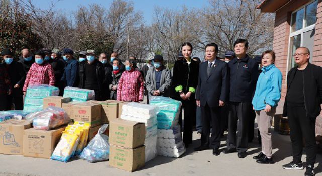 善舉凝聚美德、愛心傳遞力量----公司為淄川區(qū)社會福利中心捐贈物資