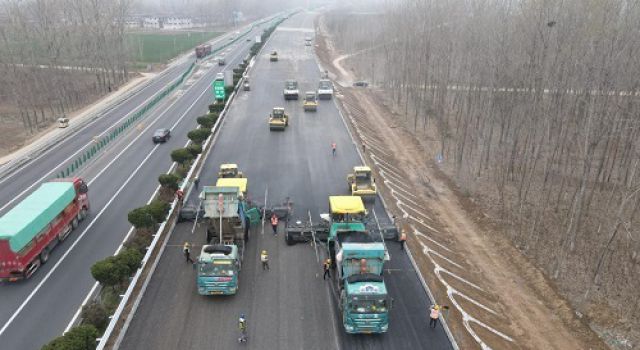 風(fēng)光無(wú)限好，大干正當(dāng)時(shí)