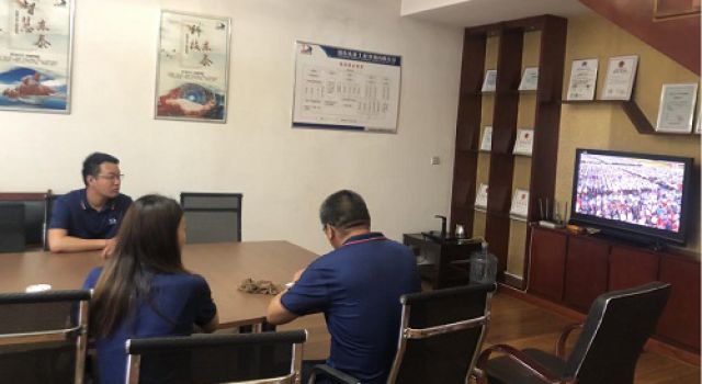 不忘初心、牢記使命、喜迎建黨100周年