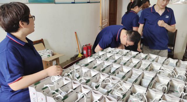 “炎炎夏日送清涼、濃濃關(guān)愛(ài)沁人心”-北京分院為員工們發(fā)放防暑降溫茶