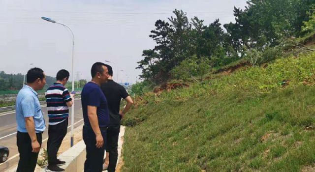 日照市嵐山區(qū)與市區(qū)連接線三期（廈門(mén)路南延）工程缺陷責(zé)任期內(nèi)路塹滑坡處理