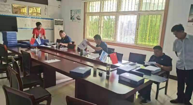 棗莊市S318總監(jiān)辦組織檢查項目部工程施工內業(yè)資料