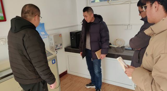 山東高速基礎(chǔ)設(shè)施建設(shè)有限公司對(duì)濟(jì)濰試驗(yàn)室進(jìn)行半年考核