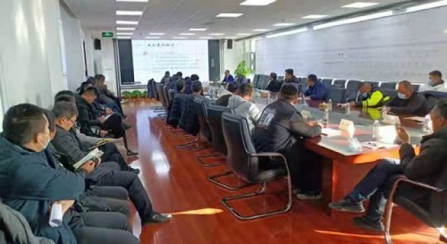 濟(jì)南繞城高速二環(huán)線西環(huán)段項目組織安全專題培訓(xùn)