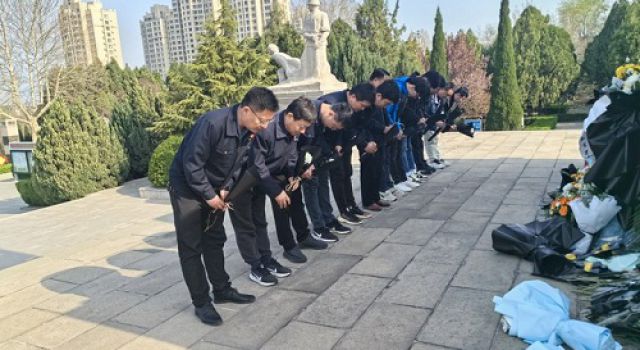 清明祭英烈、共鑄中華魂祭掃烈士陵園活動(dòng)感想