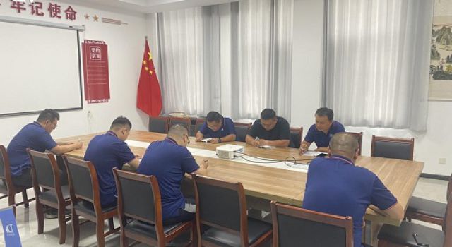 聚焦新標(biāo)準(zhǔn) 筑牢工程質(zhì)量基石--董梁高速第一總監(jiān)辦工地試驗室開展《鋼筋混凝土用鋼》GB 1499.1-2新標(biāo)準(zhǔn)宣貫活動 聚焦新標(biāo)準(zhǔn) 筑牢工程質(zhì)量基石--董梁高速第一總監(jiān)辦工地試驗室開展《鋼筋混凝土用鋼》GB 1499.1-2新標(biāo)準(zhǔn)宣貫活動