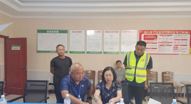 青島市公路事業(yè)發(fā)展中心對G309青蘭線G228至S211段中修工程進行考核檢查 青島市公路事業(yè)發(fā)展中心對G309青蘭線G228至S211段中修工程進行考核檢查