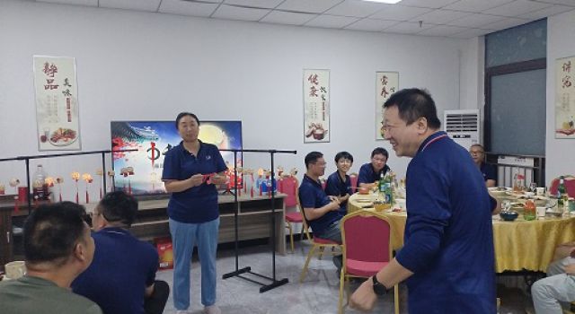 花好月圓迎中秋，濃情暖意承傳統(tǒng)